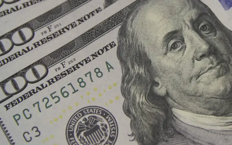 Contas externas do Brasil registram déficit de US$ 5,1 bi em agosto