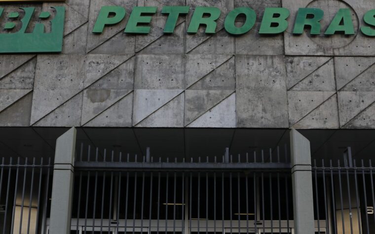 Petrobras anuncia corte nos preços do gás natural para distribuidoras