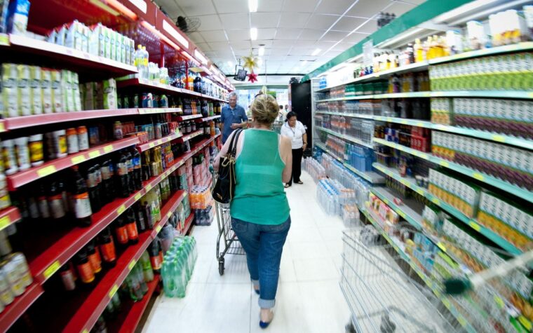 Preço da cesta básica diminui em agosto em 25 capitais brasileiras