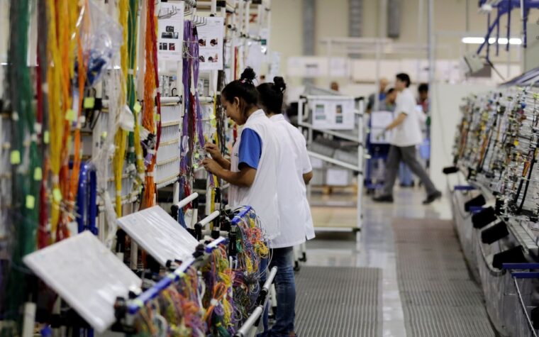 Setor industrial registra queda de 3,5% no faturamento de agosto
